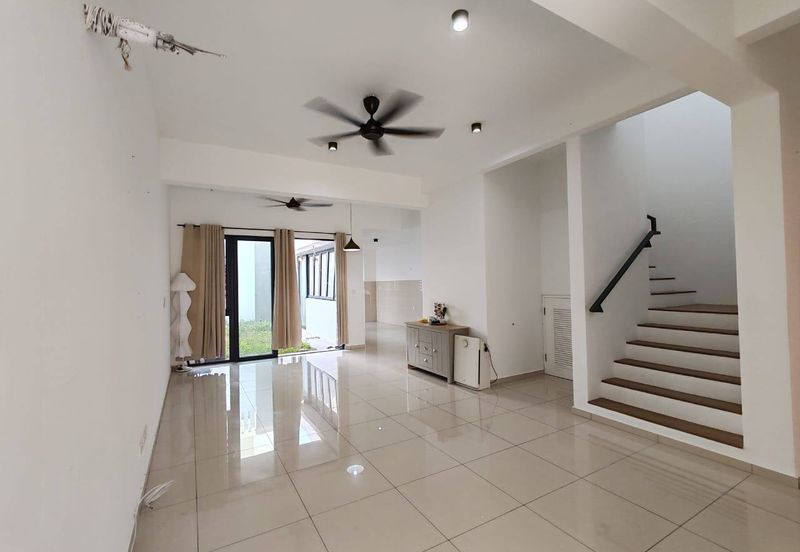 Sunway Citrine Lakehomes