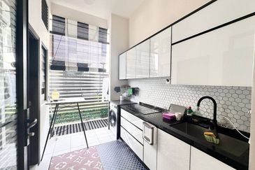 Avira Garden Terraces @ Medini