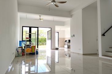 Sunway Citrine Lakehomes