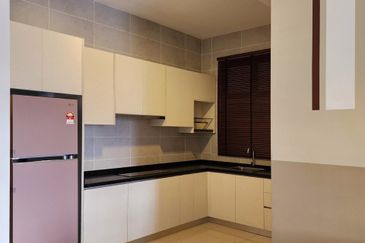 Twin Tower Residence