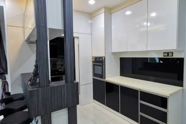 Taman Austin Heights