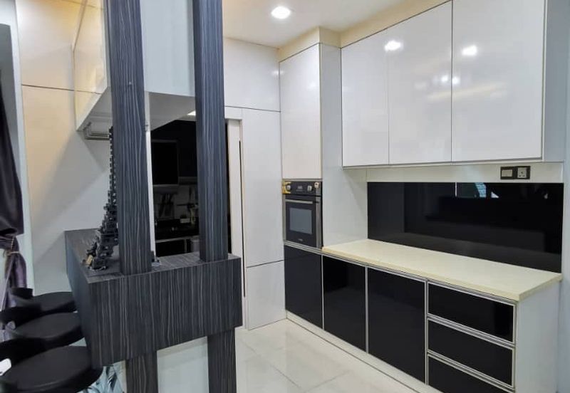 Taman Austin Heights