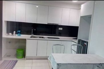 Almas @ Puteri Harbour