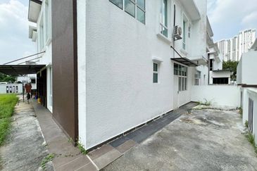 Taman Cahaya Kota Putri