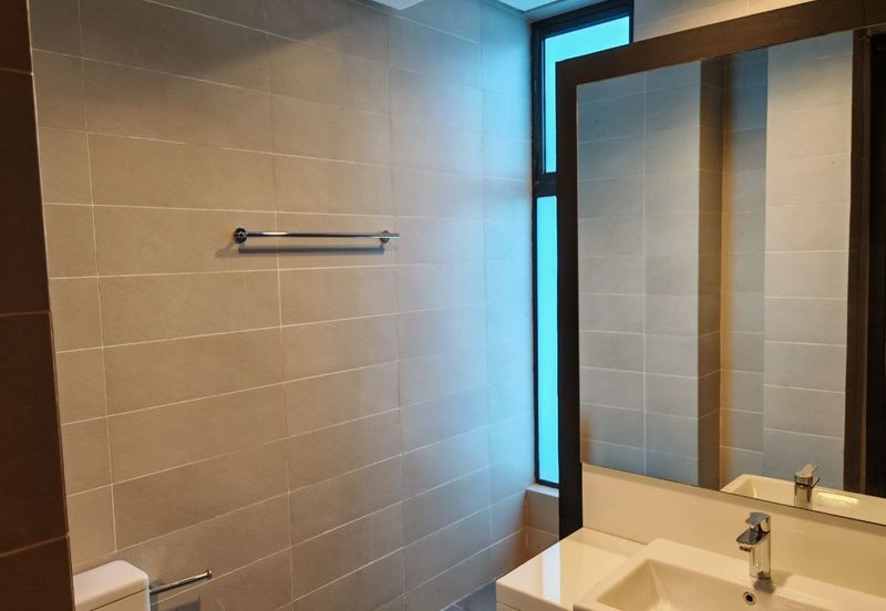 Avira Garden Terraces @ Medini