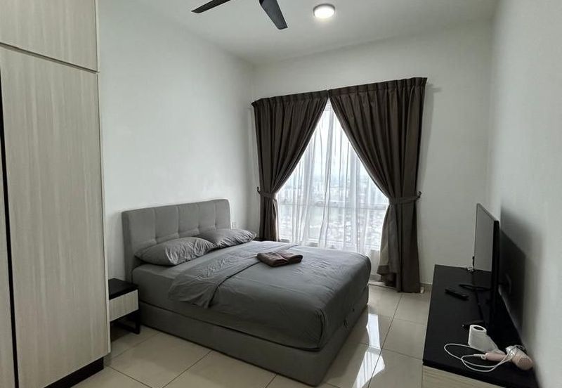 The Pinnacles (Pinnacle Tower)