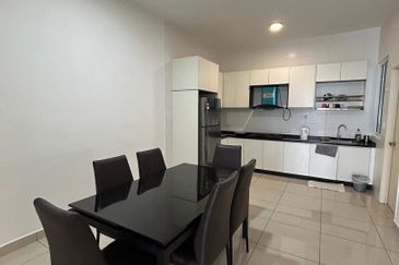 The Pinnacles (Pinnacle Tower)