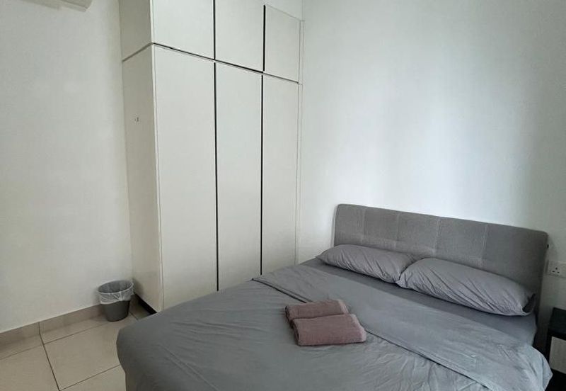 The Pinnacles (Pinnacle Tower)