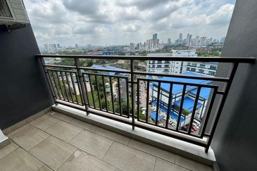 SKS Habitat Apartment, Larkin