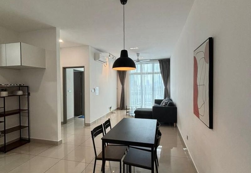 SKS Habitat Apartment, Larkin