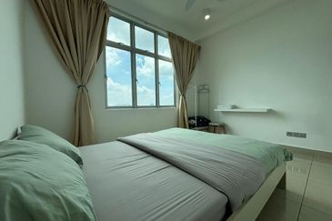 SKS Habitat Apartment, Larkin
