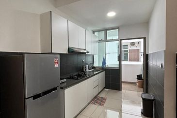 SKS Habitat Apartment, Larkin