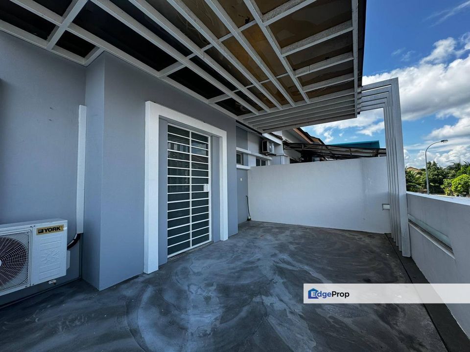 Taman Sri Pulai Perdana 2 Storey Endlot With Land For Sale, Johor, Skudai