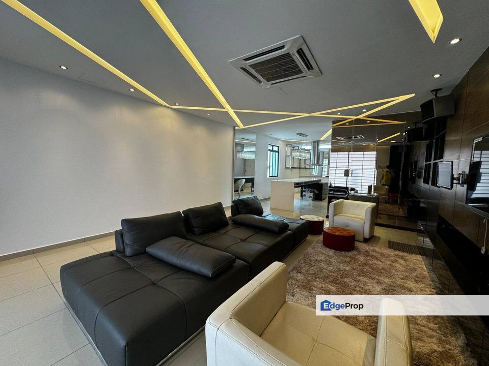 Taman Sri Pulai Perdana 2 Storey Endlot With Land For Sale, Johor, Skudai