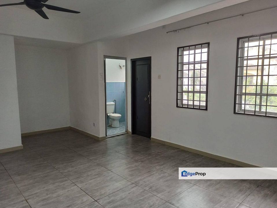 Taman Skudai Baru 2 Storey Terrace For Sale, Johor, Skudai