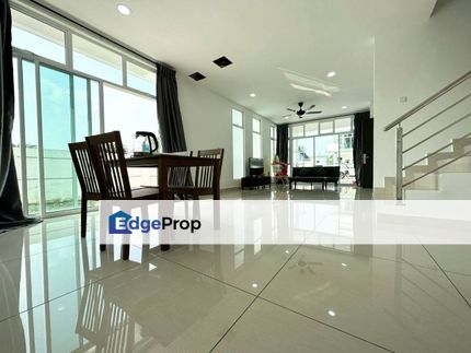 Taman Mutiara Rini 2 Storey Cluster House Endlot For Sale, Johor, Skudai
