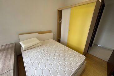 Baypoint @ Country Garden Danga Bay