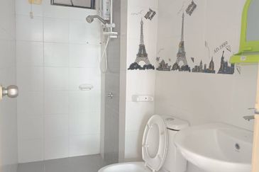 Jentayu Residency (Jentayu Residensi)