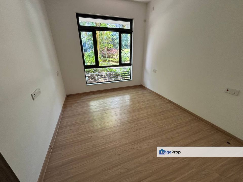 Regalia Park @ Forest City Low Floor For Sale, Johor, 