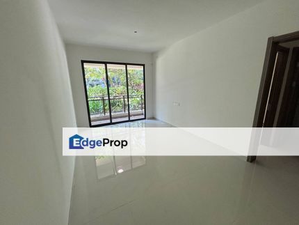 Regalia Park @ Forest City Low Floor For Sale, Johor, 