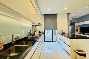 Avira Garden Terraces @ Medini