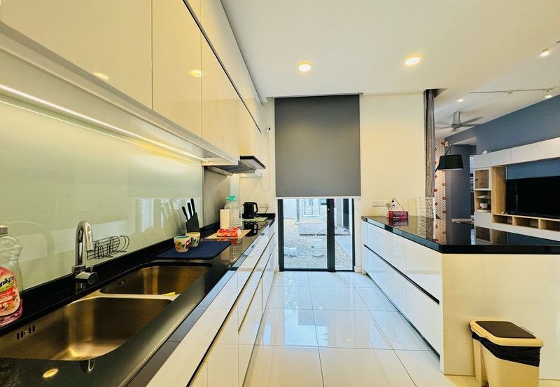 Avira Garden Terraces @ Medini