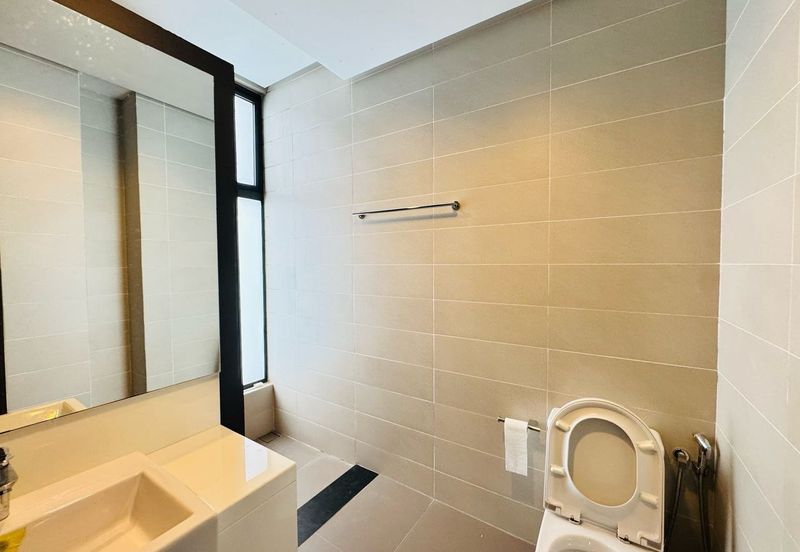 Avira Garden Terraces @ Medini