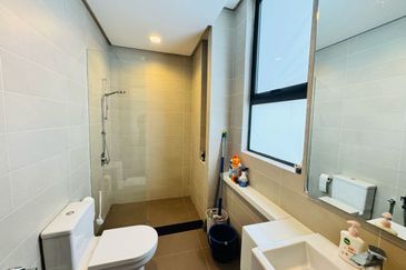 Avira Garden Terraces @ Medini