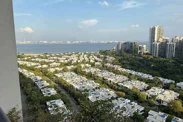 Starview Bay @ Forest City