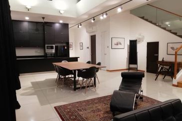 Isola Villa @ Senibong Cove