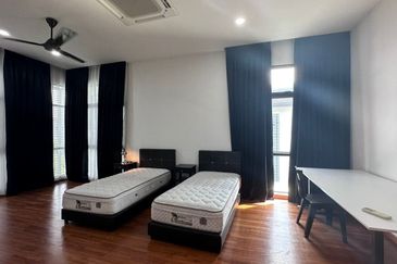 Isola Villa @ Senibong Cove