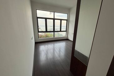 Cerulean Bay @ Forest City