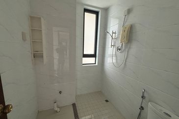 Cerulean Bay @ Forest City