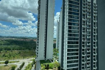 The Elysia Park Residence