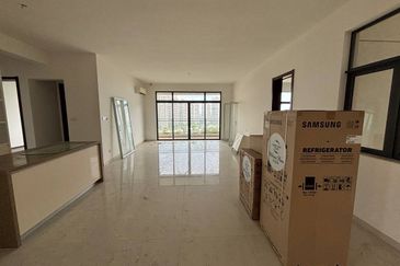 Cerulean Bay @ Forest City