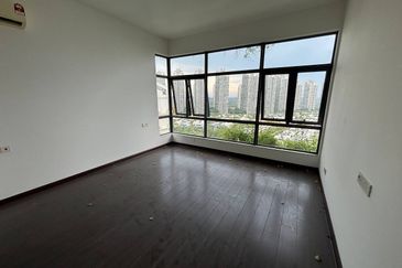 Cerulean Bay @ Forest City