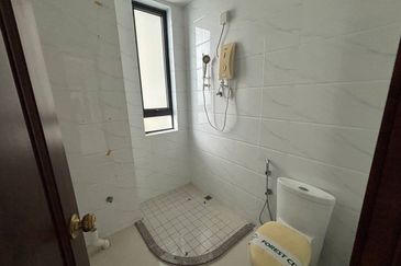 Cerulean Bay @ Forest City