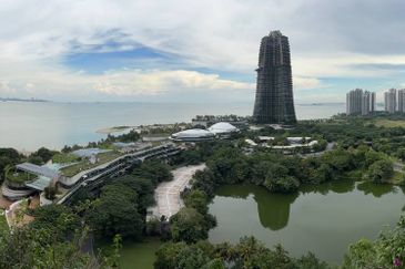 Cerulean Bay @ Forest City