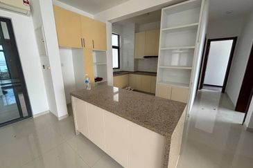 Cerulean Bay @ Forest City