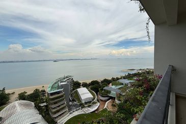 Cerulean Bay @ Forest City