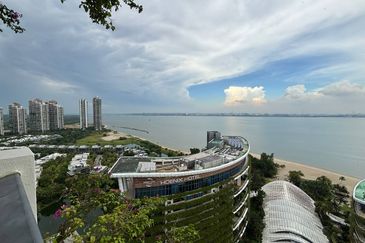 Cerulean Bay @ Forest City