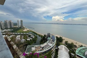 Cerulean Bay @ Forest City