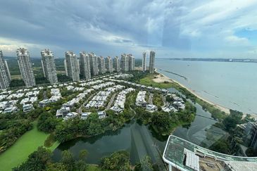 Cerulean Bay @ Forest City