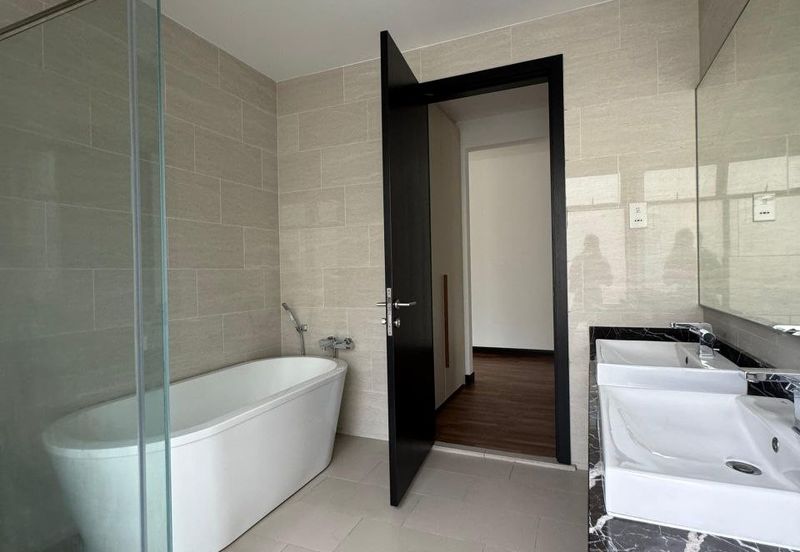 Bayou Creek, Leisure Farm