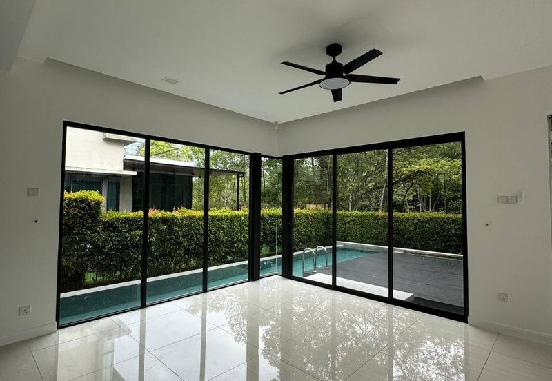 Bayou Creek, Leisure Farm