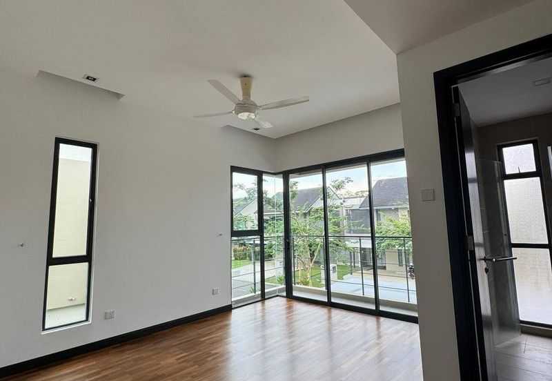 Bayou Creek, Leisure Farm