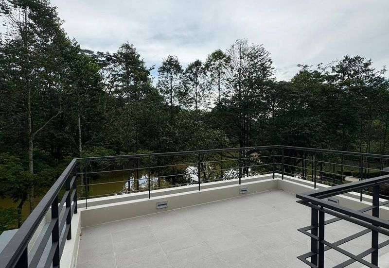 Bayou Creek, Leisure Farm