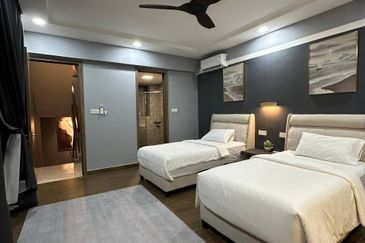 Golf & Resort Forest City, Fringe Villa