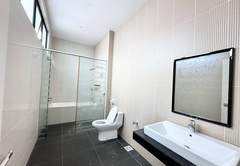 Sky Loft Premium Suites, Bukit Indah