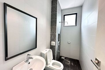 Sky Loft Premium Suites, Bukit Indah